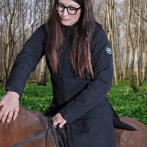 Hestagallery Drangey lang vinterjakke i vind- og vandtæt materiale